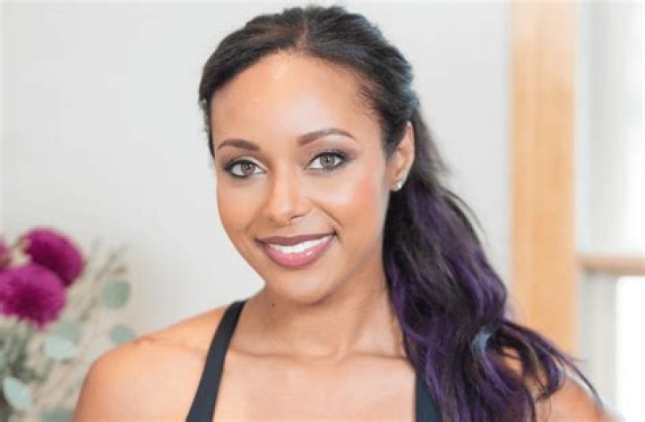 Brandi Rhodes Shares Swimsuit Photo Looking "Fine AF"