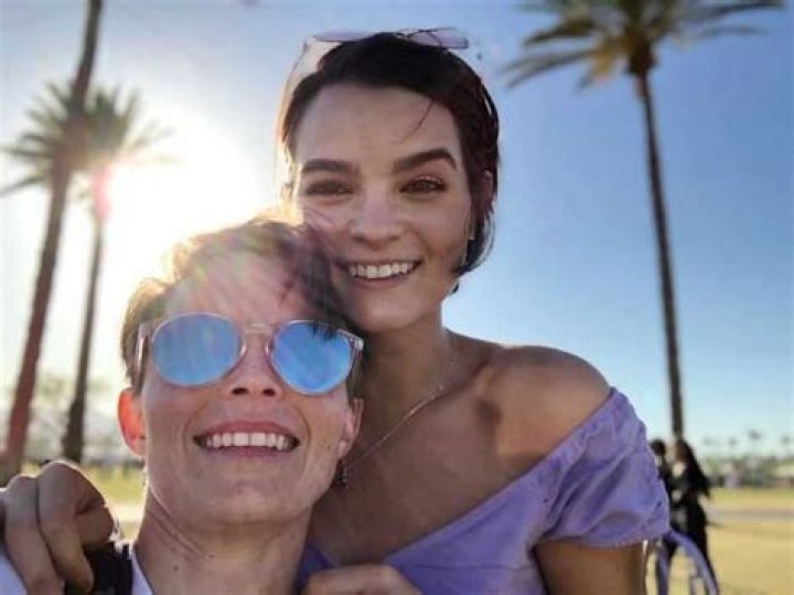 Brianna Hildebrand Wiki, Girlfriend, Age, Height & Parents