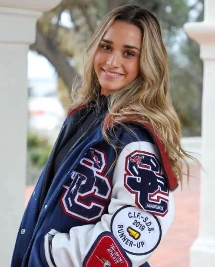 Brisa Lalich [Model] Biography, Wiki, Salary, Height, Weight & More