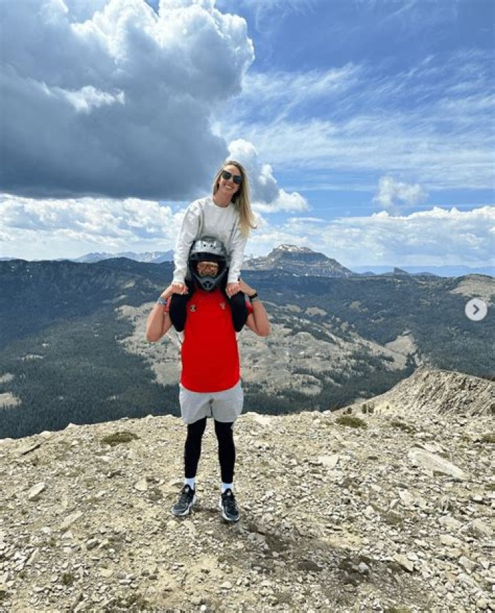 Brittany Mahomes Stuns in New Swimsuit Photos as 2024 Rookie