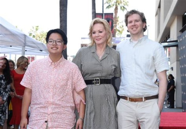 Does Jean Smart have a son named Forrest? – Celebrity