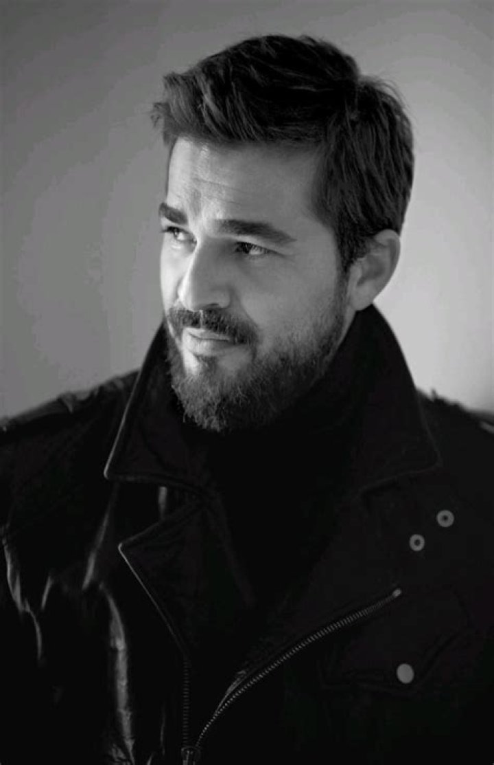 Engin Altan Duzyatan Height Weight Shoe Size Body Measurements Facts