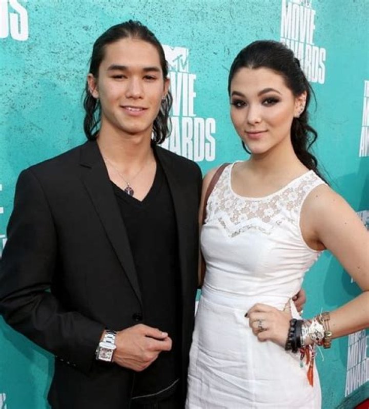 Fivel Stewart Wiki, Age, Boyfriend, Ethnicity, Net Worth, Height & Biography