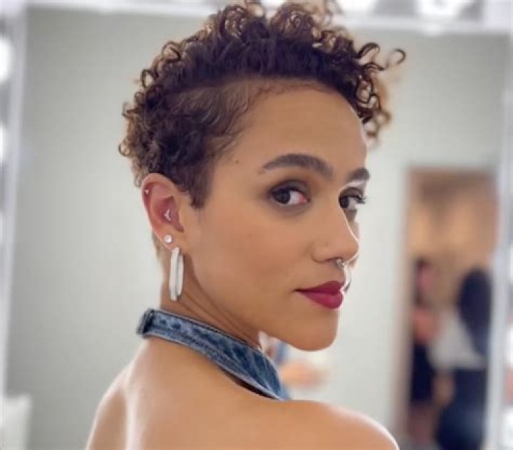 Game of Thrones Star Nathalie Emmanuel Shares Swimsuit Photo From Antigua — Celebwell