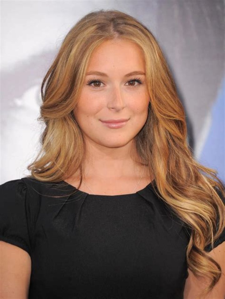 
How Much Money Does Alexa Vega Make? Latest Income Salary
