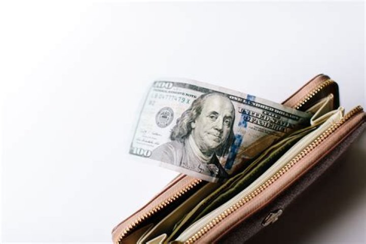 
How Much Money Does Austin Hearst Make? Latest Income Salary
