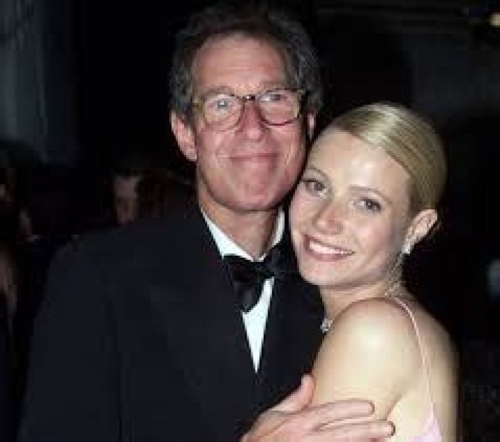 
How Much Money Does Bruce Paltrow Make? Latest Income Salary
