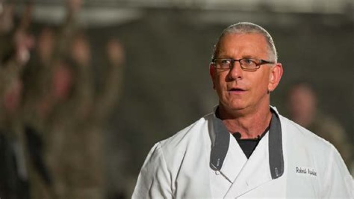 Is Robert Irvine Still In The Military? – Celebrity