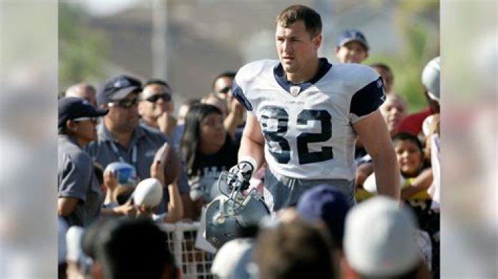Jason Witten Biography - Facts, Childhood, Family Life & Achievements
