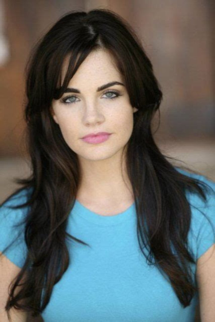 Jillian Murray Bra Size, Age, Weight, Height, Measurements