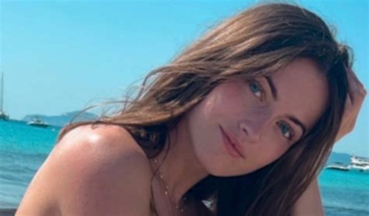 Lauren McQueen in Bathing Suit Has "A Very Wholesome Yorkshire Weekend" — Celebwell