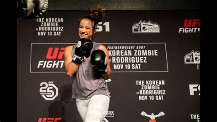 Maycee Barber In Workout Gear Shares Inspirational Fitness Advice