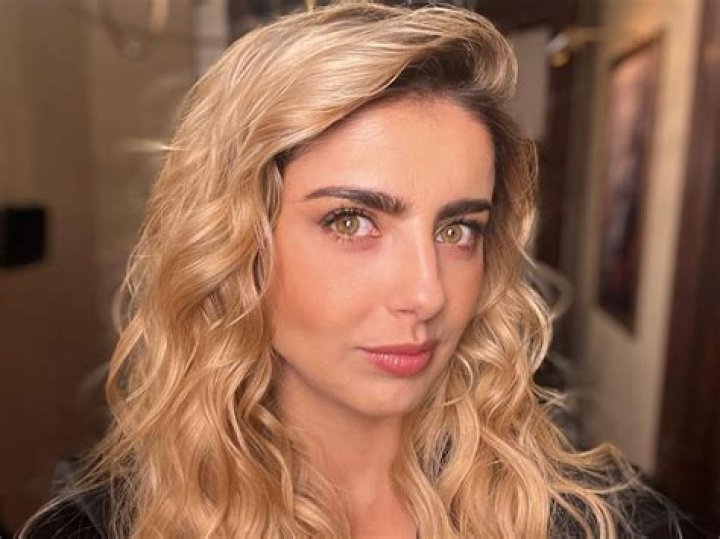 Michelle Renaud in Bathing Suit Says an Ice Bath Will "Change Your Life" — Celebwell