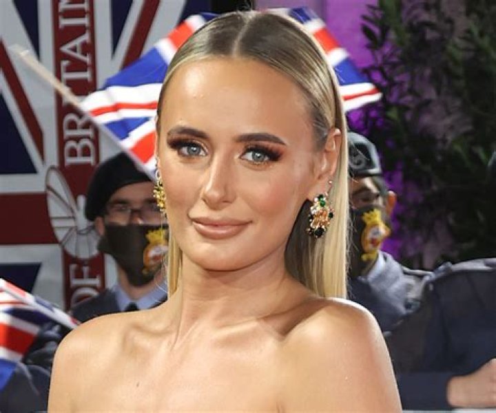 Millie Court in Bathing Suit Remembers "This Time Last Year" — Celebwell