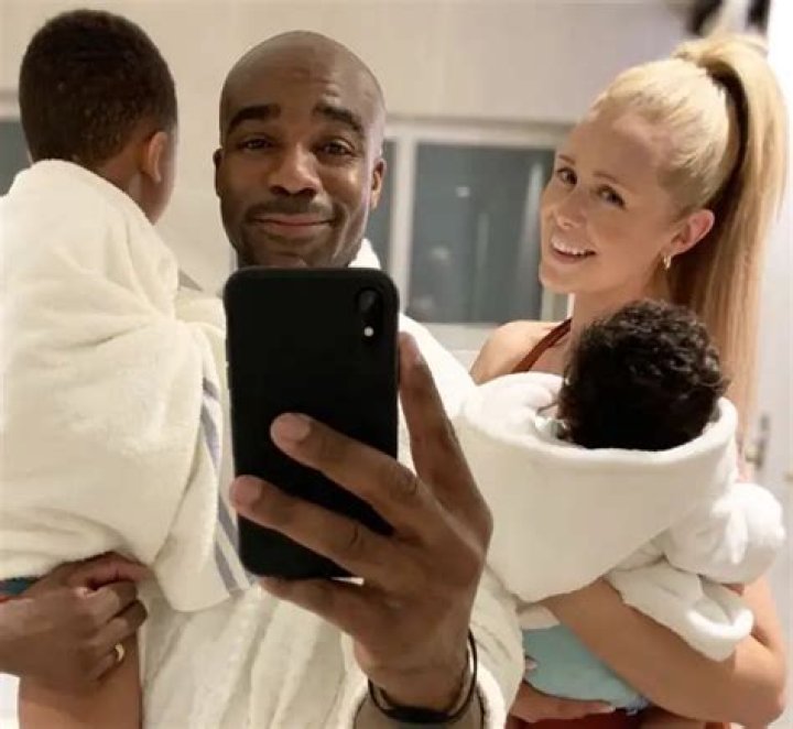 Ore Oduba Wife, Net Worth, Baby Girl, Parents, Height & More
